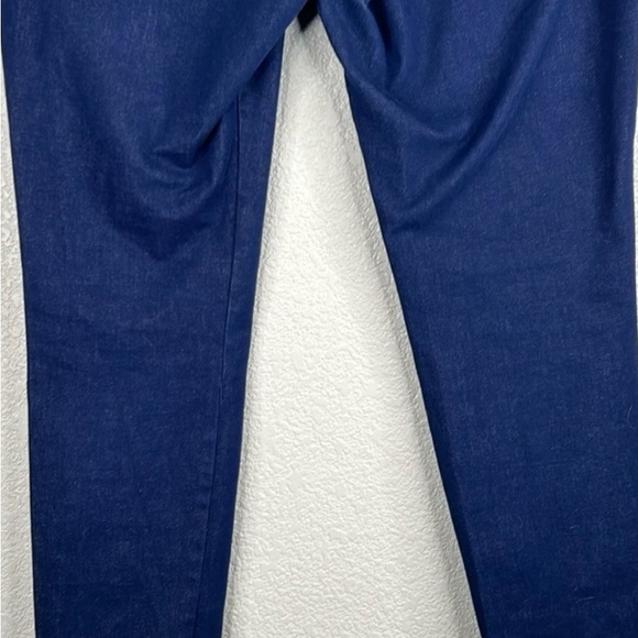 Old Navy Dark Wash Pixie Mid-Rise Straight Leg Pants Size 10 - Picture 5 of 6